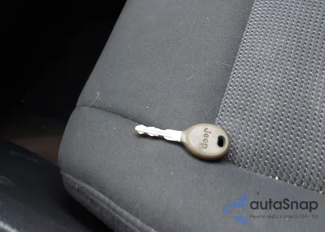 2015 Jeep Patriot Sport z USA, uszkodzony, nr VIN 1C4NJRBB6FD323704